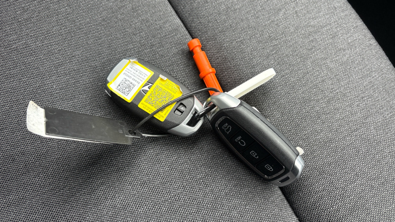 Hyundai INSTER 85kW 02 49kWh 5dr Auto Electric Hatchback